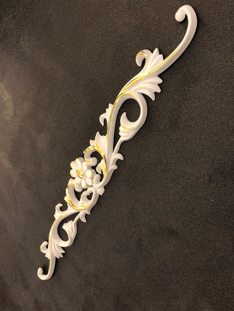 CEILING AND WALL MOTIF - POLYSTYRENE - DGP34-BA2 - DAISY WHITE GOLD 10*65cm